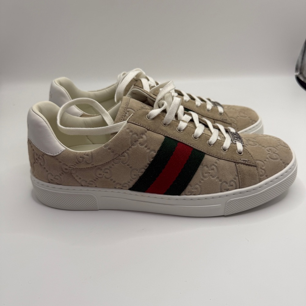 NWT Gucci Beige Ace Sneakers with Red and Green Accents size 39 fit 8.5-9US - Picture 3 of 9